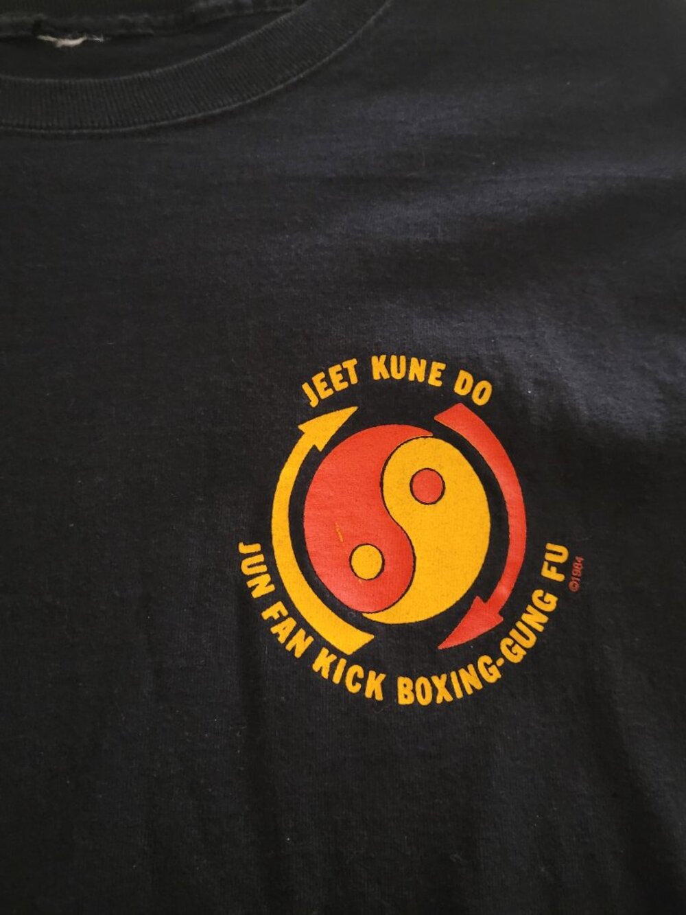 Jeet Kune Do / Jun Fan Kickboxing / Gung Fu T-Shirt | JKD Symbol Bruce Lee